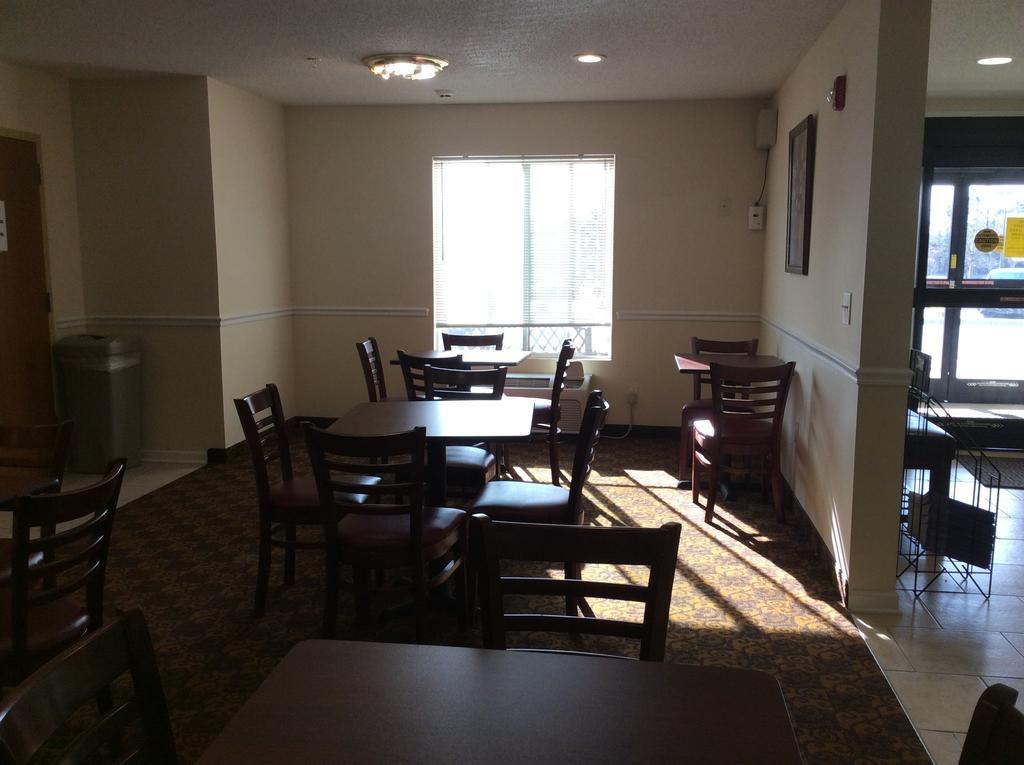 Days Inn By Wyndham Greensboro Nc Eksteriør bilde