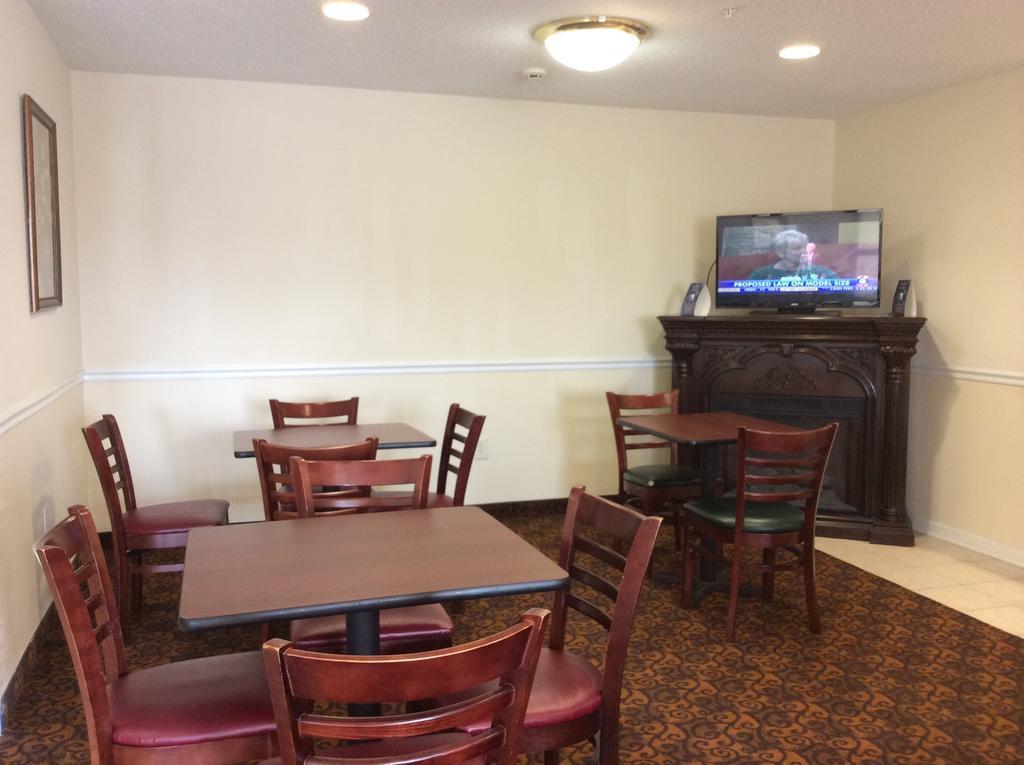Days Inn By Wyndham Greensboro Nc Eksteriør bilde