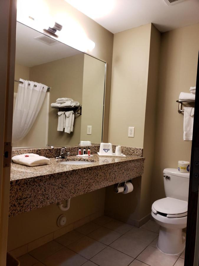 Days Inn By Wyndham Greensboro Nc Eksteriør bilde