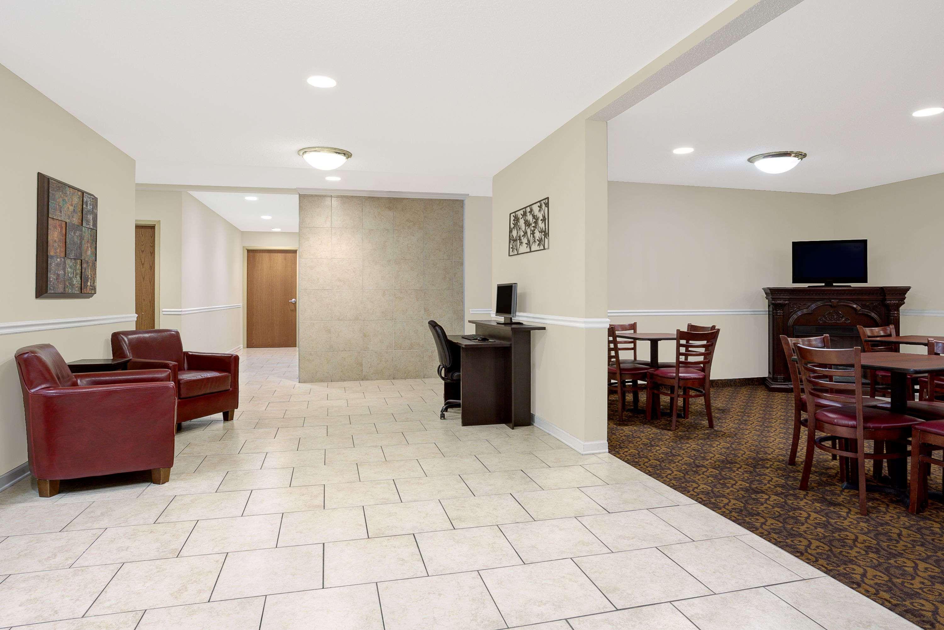 Days Inn By Wyndham Greensboro Nc Eksteriør bilde