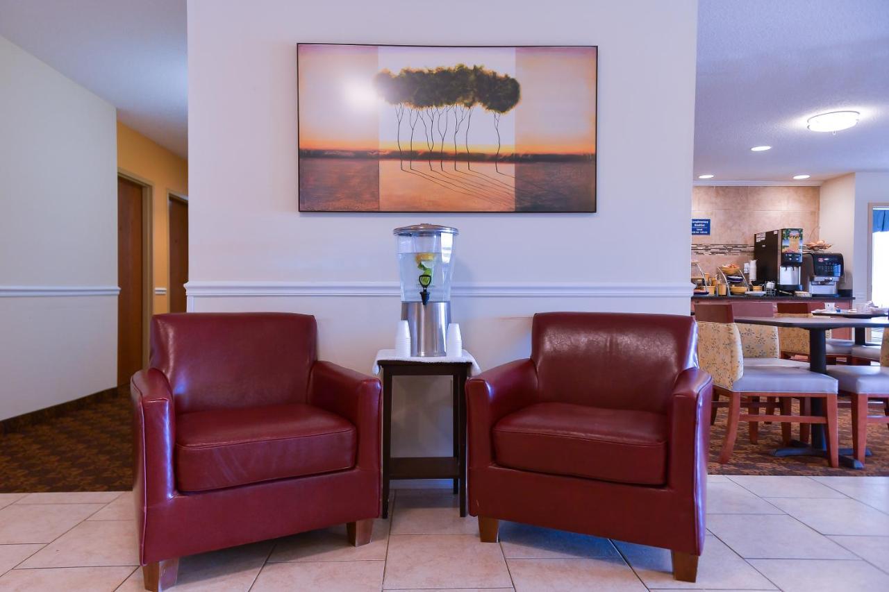 Days Inn By Wyndham Greensboro Nc Eksteriør bilde